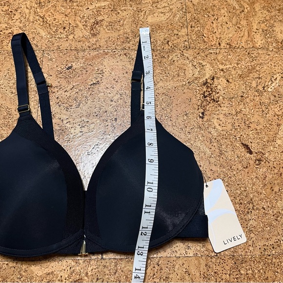 Lively The Front Close No Wire Bra NWT In Jet Black Sz 32DD - Picture 13 of 13